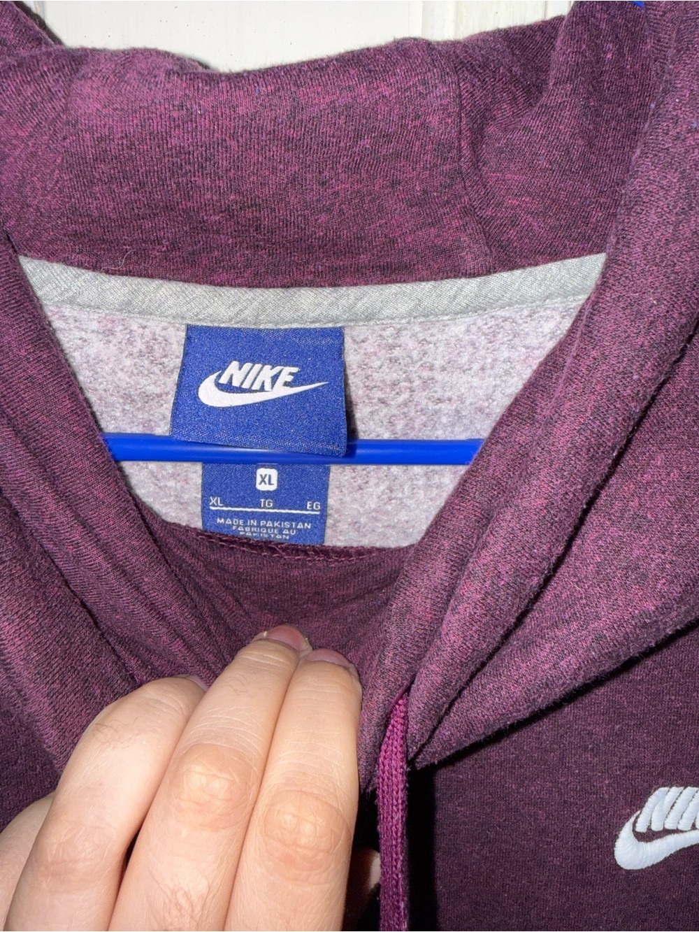 Nike hoodie - Picture 3 of 5